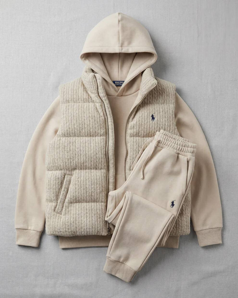 RL™ Ensemble Complet – Gilet, Pantalon & Pull